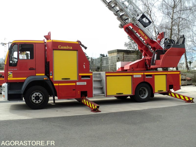 EPAS MAN LE 14 220 n° EQ-053-SD CAMIVA 30 M - Lastbil: bild 5 EPAS MAN LE 14 220 n° EQ-053-SD CAMIVA 30 M - Lastbil: bild 5