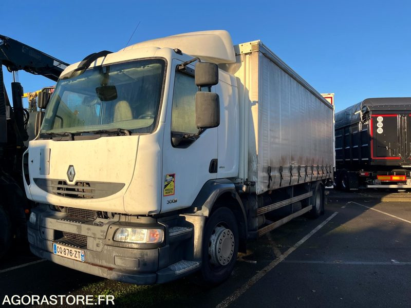 RENAULT MIDLUM - 2013 - 562 205km - Lastbil: bild 1 RENAULT MIDLUM - 2013 - 562 205km - Lastbil: bild 1