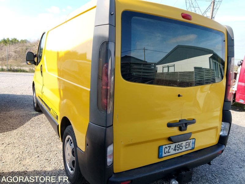 Lot A12 - Opel Vivaro - Skåpbil: bild 4 Lot A12 - Opel Vivaro - Skåpbil: bild 4