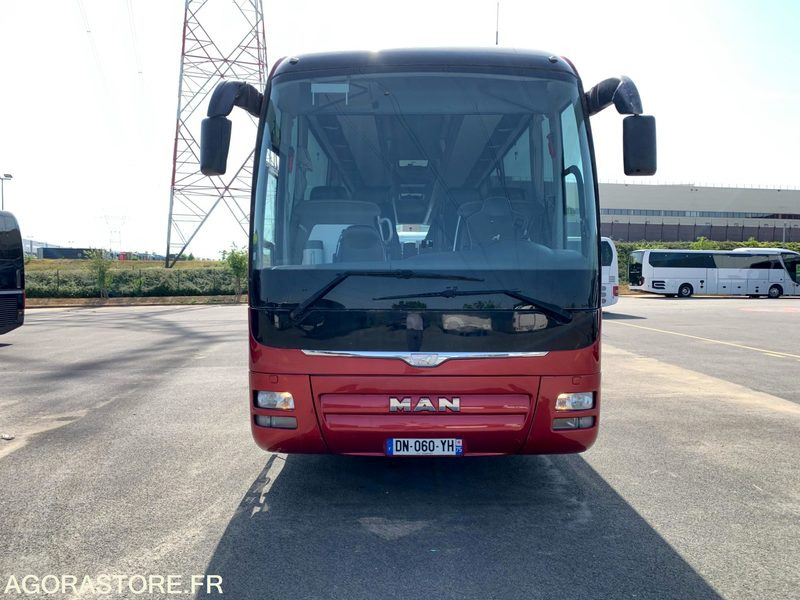 MAN R09 13 metres 2015 - 898600 kms - EURO 6 - Turistbuss: bild 2 MAN R09 13 metres 2015 - 898600 kms - EURO 6 - Turistbuss: bild 2