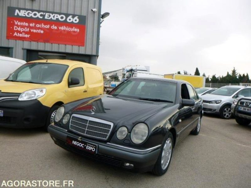 MERCEDES classe E 420 v8 W210 - 1996 - immatriculation espagnole - Personbil: bild 4 MERCEDES classe E 420 v8 W210 - 1996 - immatriculation espagnole - Personbil: bild 4