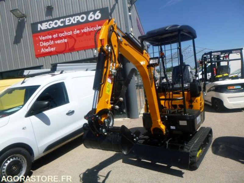 MINIPELLE 1T8 MOTEUR 3 CYLINDRES KUBOTA - Grävmaskin: bild 4 MINIPELLE 1T8 MOTEUR 3 CYLINDRES KUBOTA - Grävmaskin: bild 4