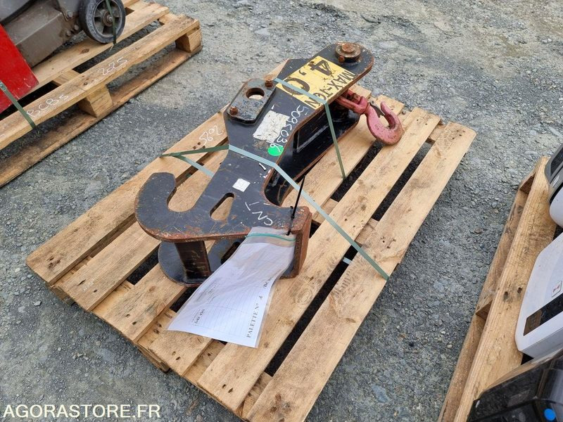 Potence de levage 4T pour telescopique DIECI - Materialhanteringsutrustning: bild 1 Potence de levage 4T pour telescopique DIECI - Materialhanteringsutrustning: bild 1