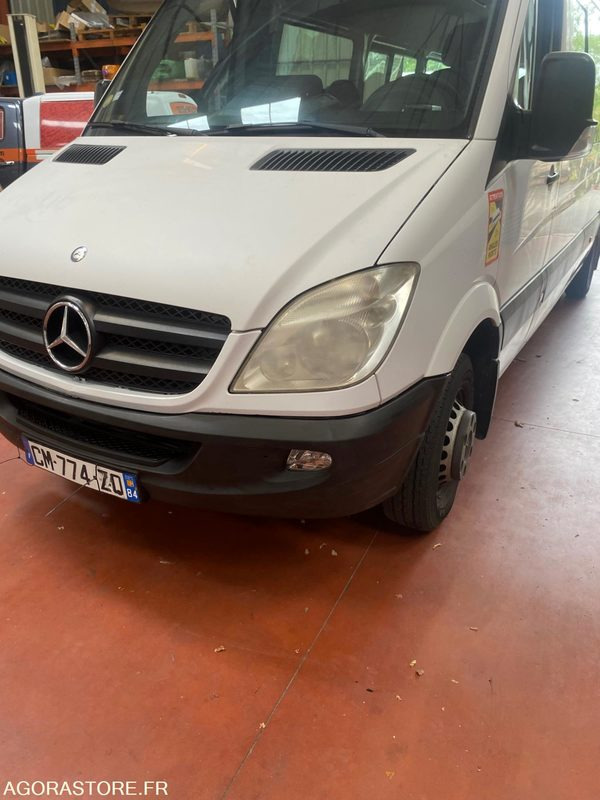 Mercedes sprinter 11/2012 162000 kms BVM 22+1 places climatisation ralentisseur - Minibuss, Persontransport: bild 2 Mercedes sprinter 11/2012 162000 kms BVM 22+1 places climatisation ralentisseur - Minibuss, Persontransport: bild 2
