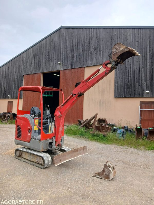 Mini pelle Bobcat E17 avec 2 godets - Grävmaskin: bild 1 Mini pelle Bobcat E17 avec 2 godets - Grävmaskin: bild 1