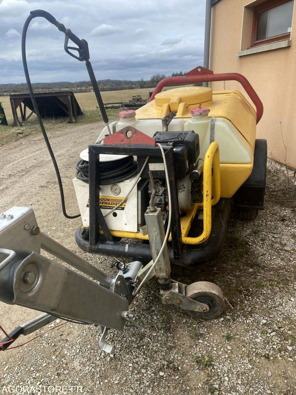 Nettoyeur haute-pression Diesel sur remorque BRENDON BB1000 - Högtryckstvätt: bild 1 Nettoyeur haute-pression Diesel sur remorque BRENDON BB1000 - Högtryckstvätt: bild 1