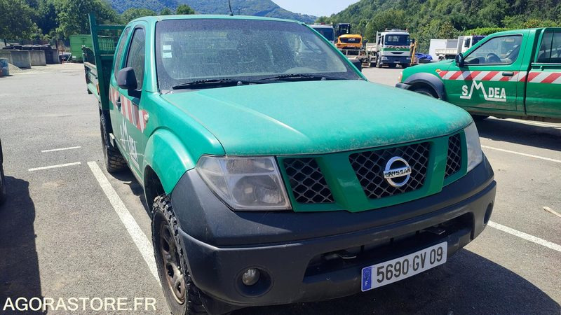 Nissan Pick-up Benne - Transportbil med flak: bild 4 Nissan Pick-up Benne - Transportbil med flak: bild 4