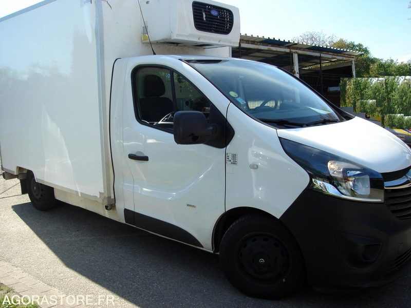 OPEL VIVARO FRIGORIFIQUE - 2017 - 159600KM - Kylbil: bild 2 OPEL VIVARO FRIGORIFIQUE - 2017 - 159600KM - Kylbil: bild 2