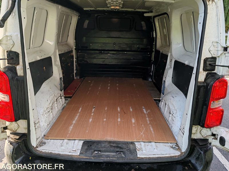 Opel vivaro - Små skåpbil: bild 3 Opel vivaro - Små skåpbil: bild 3
