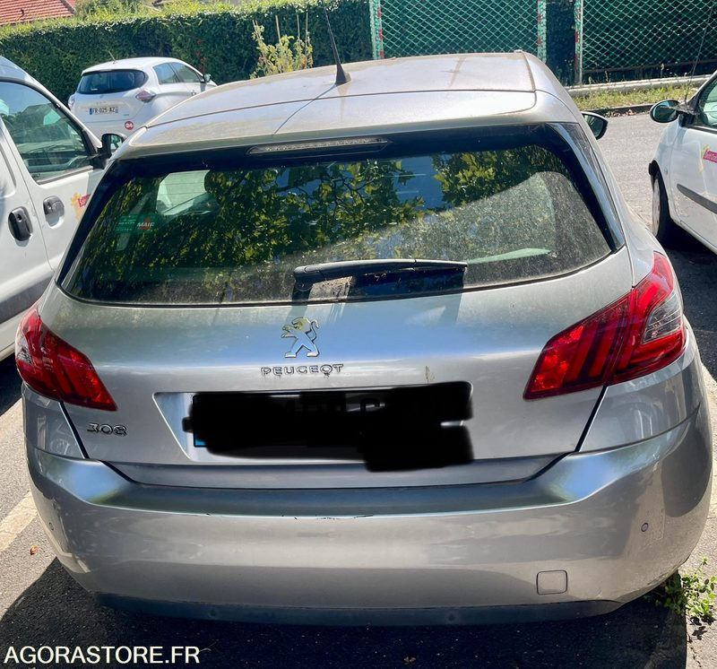 PEUGEOT 308 ESSENCE 127862 kms 2018 - Personbil: bild 3 PEUGEOT 308 ESSENCE 127862 kms 2018 - Personbil: bild 3