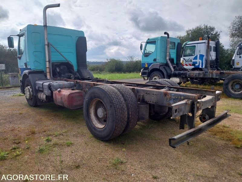 RENAULT 320-19 DCI / 2003 / 401 116 Km - Chassi lastbil: bild 5 RENAULT 320-19 DCI / 2003 / 401 116 Km - Chassi lastbil: bild 5