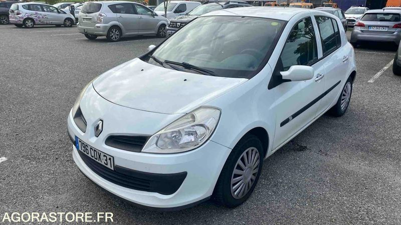 RENAULT CLIO - 2008 - 171835 KM - Personbil: bild 2 RENAULT CLIO - 2008 - 171835 KM - Personbil: bild 2