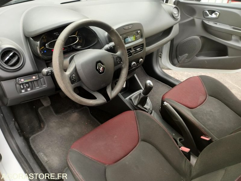 RENAULT CLIO 4 - Personbil: bild 3 RENAULT CLIO 4 - Personbil: bild 3