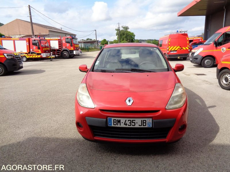 RENAULT CLIO BM.435.JB - 2011 - 196032 KM - Personbil: bild 1 RENAULT CLIO BM.435.JB - 2011 - 196032 KM - Personbil: bild 1