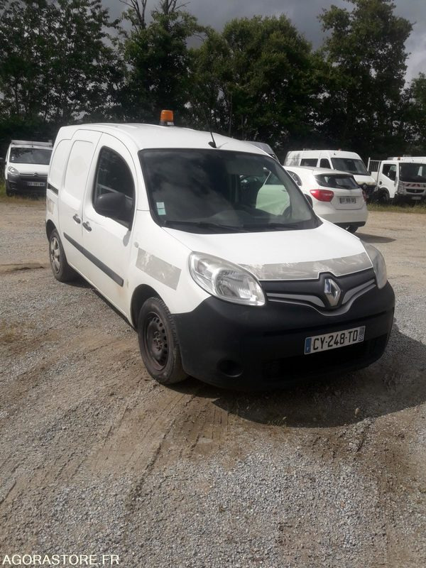 RENAULT KANGOO - 2013 / 274278 KM (CY291BJ) - Små skåpbil: bild 3 RENAULT KANGOO - 2013 / 274278 KM (CY291BJ) - Små skåpbil: bild 3