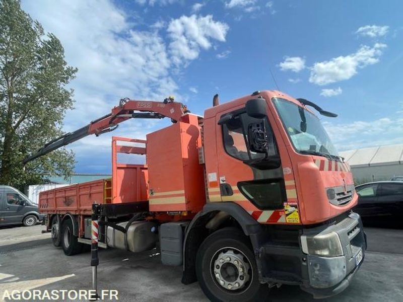 RENAULT PREMIUM LANDER 430.26 - PLATEAU GRUE - GRUE FASSI F150 + RADIO - 2011 - Flakbil, Kranbil: bild 1 RENAULT PREMIUM LANDER 430.26 - PLATEAU GRUE - GRUE FASSI F150 + RADIO - 2011 - Flakbil, Kranbil: bild 1
