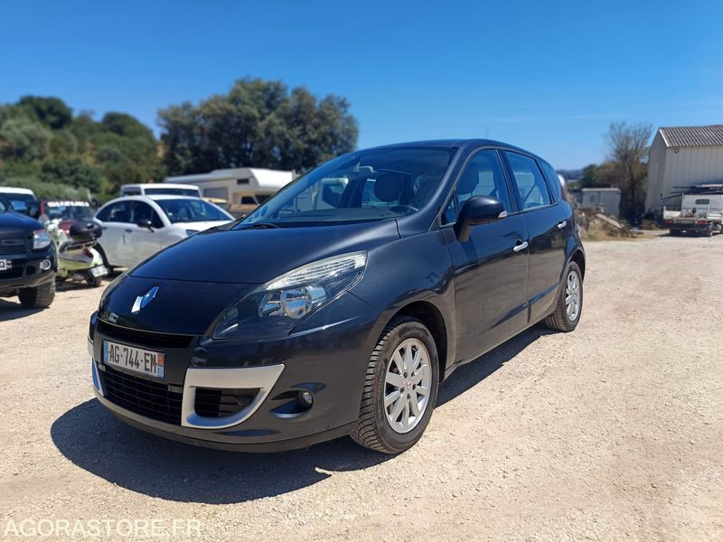 RENAULT SCENIC III 1.5 DCI 110CV - 2009 - 155000KMS - Personbil: bild 1 RENAULT SCENIC III 1.5 DCI 110CV - 2009 - 155000KMS - Personbil: bild 1