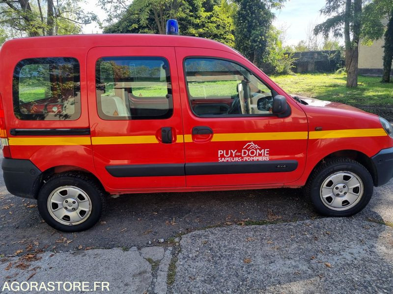 Reanult Kangoo 4x4 - 7353 XZ 63 - 2005 - Små skåpbil: bild 4 Reanult Kangoo 4x4 - 7353 XZ 63 - 2005 - Små skåpbil: bild 4