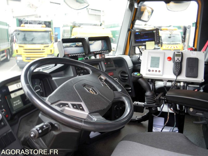 Renault 6x2 C + benne à chargement latéral Maxxum Robopac 23m3 - EXCELLENT ETAT - Sopbil: bild 5 Renault 6x2 C + benne à chargement latéral Maxxum Robopac 23m3 - EXCELLENT ETAT - Sopbil: bild 5