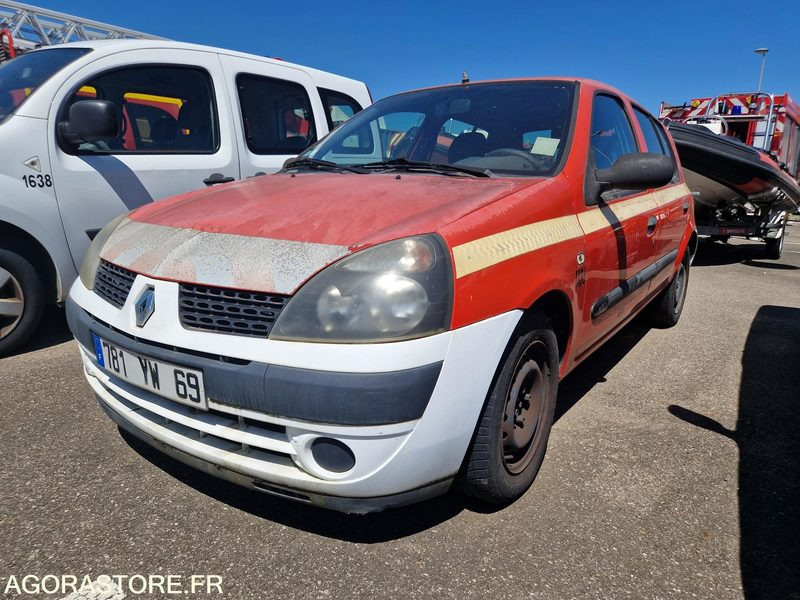 Renault Clio - 781YW69 - Personbil: bild 1 Renault Clio - 781YW69 - Personbil: bild 1