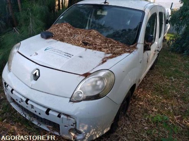 Renault Kangoo - 245793km - CJ681EN - Personbil: bild 1 Renault Kangoo - 245793km - CJ681EN - Personbil: bild 1