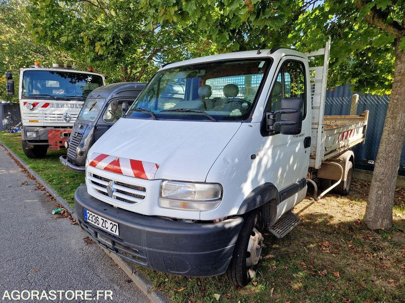 Renault Mascott - 2002 - 220278 -2336ZC27 - Transportbil med tippflak: bild 1 Renault Mascott - 2002 - 220278 -2336ZC27 - Transportbil med tippflak: bild 1