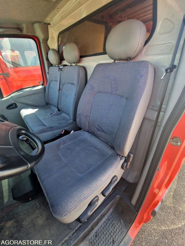 Renault Master -125YR69 - Skåpbil: bild 5 Renault Master -125YR69 - Skåpbil: bild 5