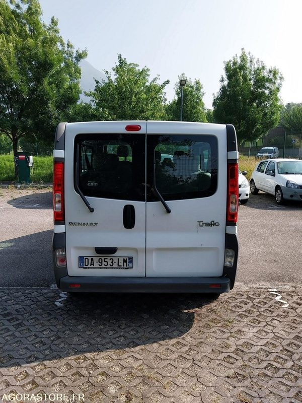 Renault Trafic 9 places DA-953-LM de 2013 avec 135 698 kms - Minibuss, Persontransport: bild 5 Renault Trafic 9 places DA-953-LM de 2013 avec 135 698 kms - Minibuss, Persontransport: bild 5