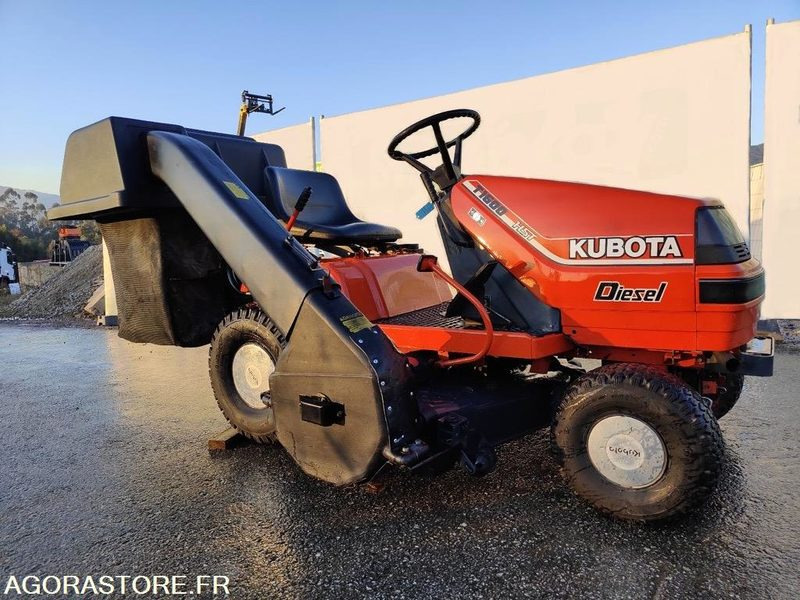TRACTEUR TONDEUSE KUBOTA - GAMME PRO - HST T1600 - 377 HEURES - Gräsklippare: bild 2 TRACTEUR TONDEUSE KUBOTA - GAMME PRO - HST T1600 - 377 HEURES - Gräsklippare: bild 2
