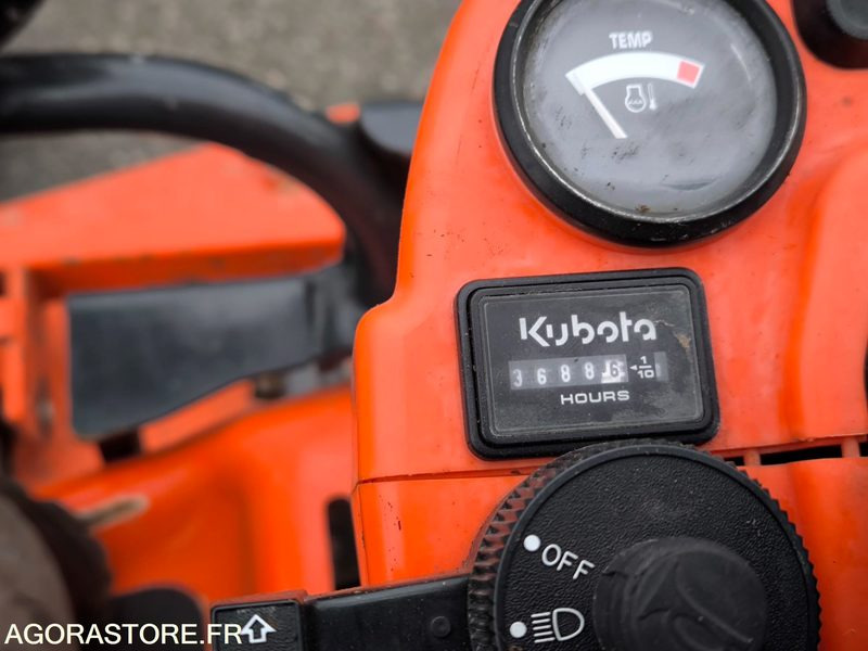 Tondeuse KUBOTA F3680 3688 heures 2013 - Gräsklippare: bild 4 Tondeuse KUBOTA F3680 3688 heures 2013 - Gräsklippare: bild 4