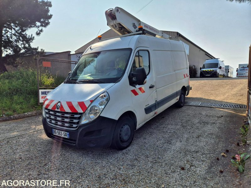 Renault Master 2.3 dci 125 nacelle - 2011 - 320 000km - Transportbil: bild 1 Renault Master 2.3 dci 125 nacelle - 2011 - 320 000km - Transportbil: bild 1