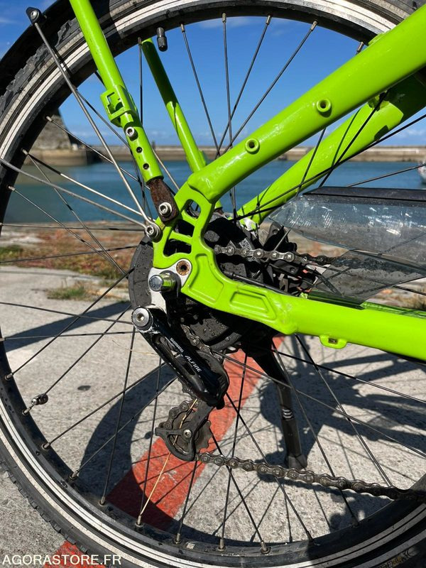 VÉHICULES RÉCUPÉRABLES A QUIBERON - 5 vélos assist électrique - Arcade VITALITY - Motorcykel: bild 2 VÉHICULES RÉCUPÉRABLES A QUIBERON - 5 vélos assist électrique - Arcade VITALITY - Motorcykel: bild 2