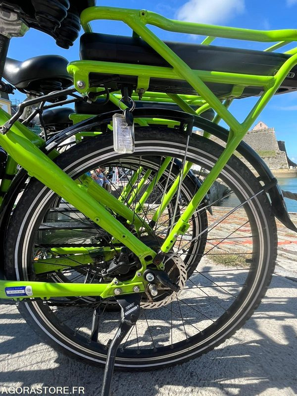 VÉHICULES RÉCUPÉRABLES A QUIBERON - 5 vélos assist électrique - Arcade VITALITY - Motorcykel: bild 5 VÉHICULES RÉCUPÉRABLES A QUIBERON - 5 vélos assist électrique - Arcade VITALITY - Motorcykel: bild 5