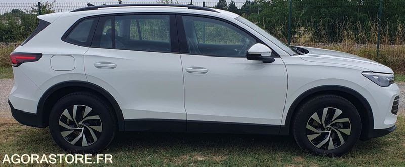 VOLKSWAGEN NOUVEAU TIGUAN 1.5 eTSI 150 cv EDITION DSG 2024 10.500 kms - Personbil: bild 4 VOLKSWAGEN NOUVEAU TIGUAN 1.5 eTSI 150 cv EDITION DSG 2024 10.500 kms - Personbil: bild 4