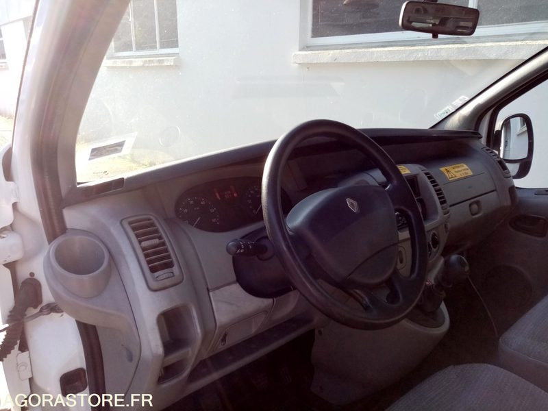 Vente Renault Trafic - Personbil: bild 3 Vente Renault Trafic - Personbil: bild 3