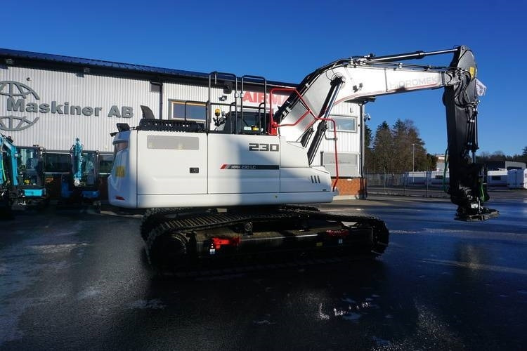 Hidromek 230 lc-5 - Bandgrävare: bild 1 Hidromek 230 lc-5 - Bandgrävare: bild 1