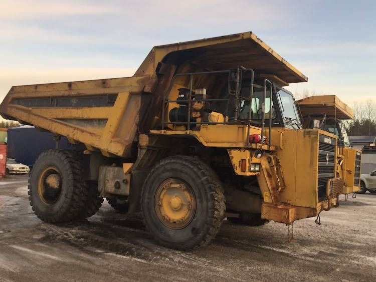 Komatsu HD405-6 - Terränggående truck: bild 1 Komatsu HD405-6 - Terränggående truck: bild 1