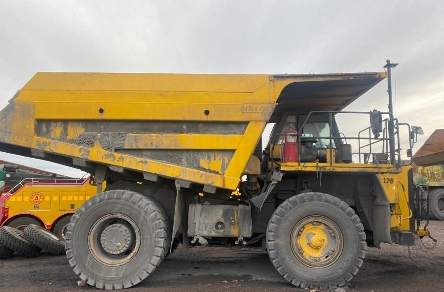 Komatsu HD405-7 - Terränggående truck: bild 3 Komatsu HD405-7 - Terränggående truck: bild 3