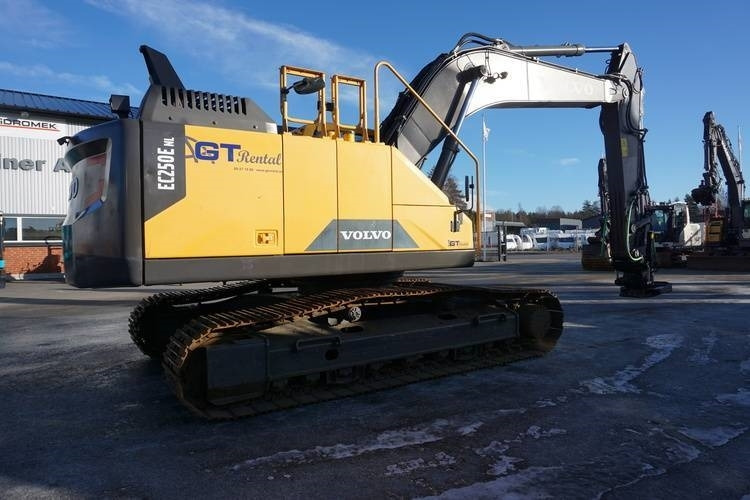 Volvo EC 250 D N L - Bandgrävare: bild 3 Volvo EC 250 D N L - Bandgrävare: bild 3