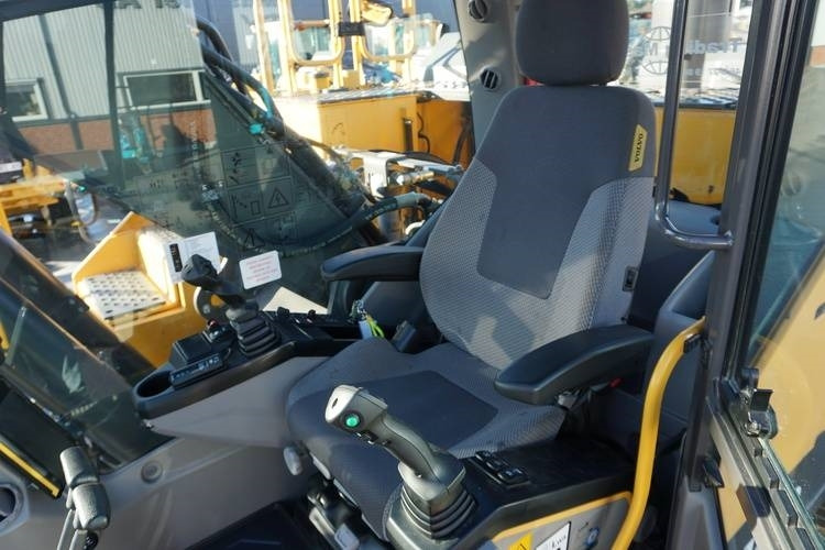 Volvo EC 250 E NL - Bandgrävare: bild 5 Volvo EC 250 E NL - Bandgrävare: bild 5