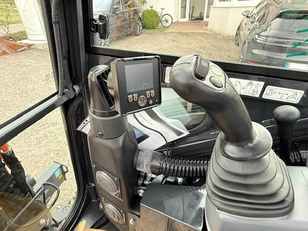 Hitachi ZX26 U-6 - Minigrävmaskin: bild 5 Hitachi ZX26 U-6 - Minigrävmaskin: bild 5