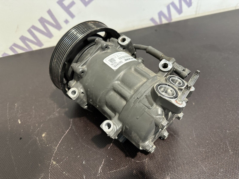 DAF AC compressor - A/C kompressor för Lastbil: bild 2 DAF AC compressor - A/C kompressor för Lastbil: bild 2