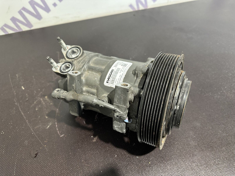 DAF AC compressor - A/C kompressor för Lastbil: bild 1 DAF AC compressor - A/C kompressor för Lastbil: bild 1