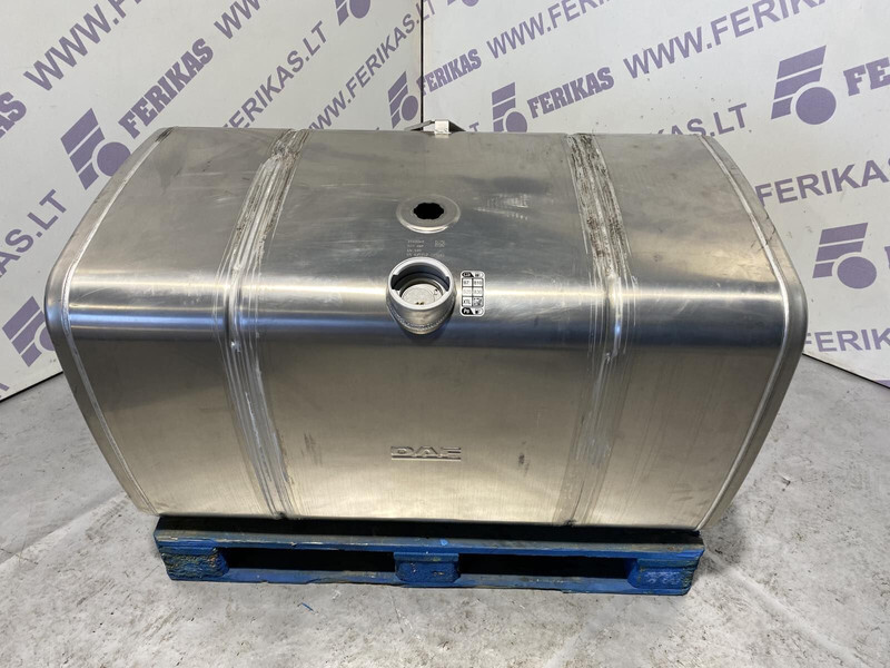 DAF - Bränsletank för Lastbil: bild 1 DAF - Bränsletank för Lastbil: bild 1