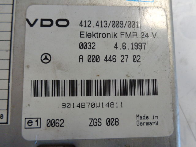 Mercedes-Benz VDO Elektronik FMR,FR 0004462302, 0004462702, 00044638, 00044646 - Kontrollenhet för Lastbil: bild 5 Mercedes-Benz VDO Elektronik FMR,FR 0004462302, 0004462702, 00044638, 00044646 - Kontrollenhet för Lastbil: bild 5