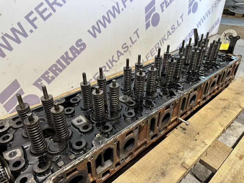 Mercedes-Benz cylinder head - Cylinderblock för Lastbil: bild 4 Mercedes-Benz cylinder head - Cylinderblock för Lastbil: bild 4