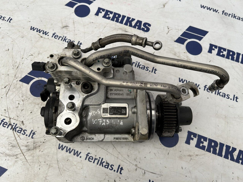 Mercedes-Benz fuel pump - Bränslepump för Lastbil: bild 1 Mercedes-Benz fuel pump - Bränslepump för Lastbil: bild 1