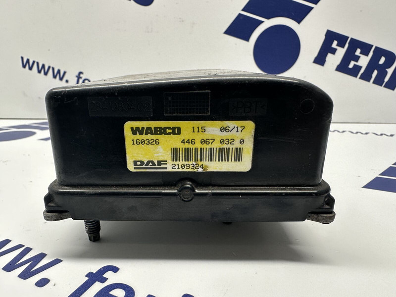 Wabco XF 106 - Kontrollenhet för Lastbil: bild 3 Wabco XF 106 - Kontrollenhet för Lastbil: bild 3