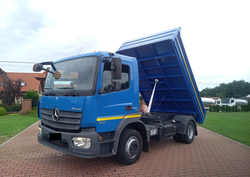 Mercedes-Benz ATEGO 12 18 !!! EURO 6 !!!! - Tippbil lastbil: bild 2 Mercedes-Benz ATEGO 12 18 !!! EURO 6 !!!! - Tippbil lastbil: bild 2