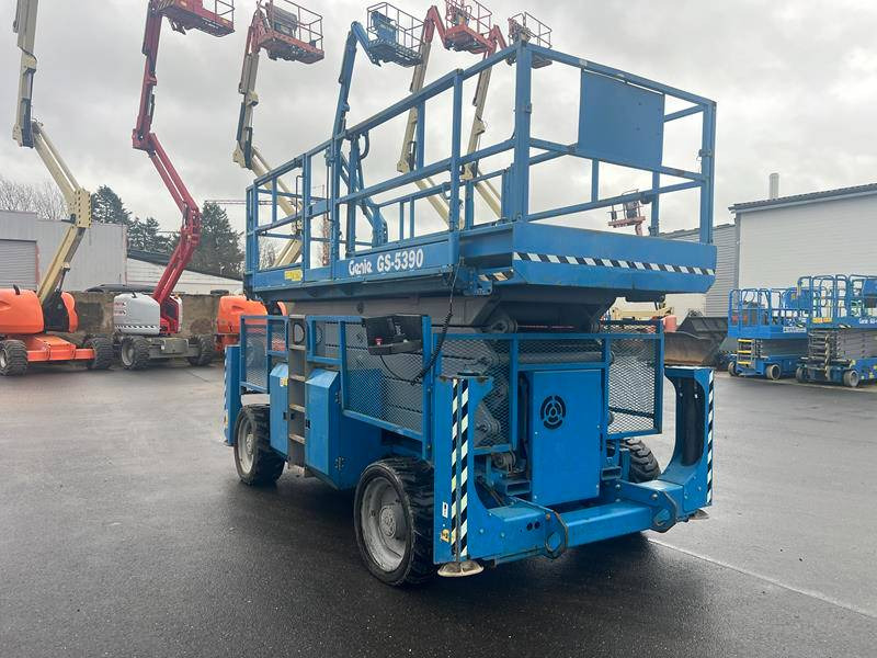 Genie GS5390 RT diesel 4x4 18m (1711) - Saxlift: bild 5 Genie GS5390 RT diesel 4x4 18m (1711) - Saxlift: bild 5